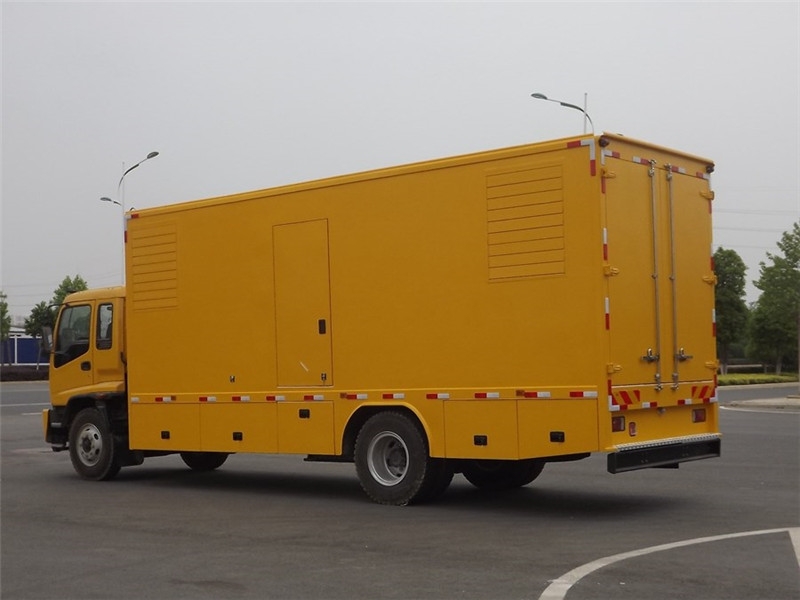 磐石发电车租赁-柴油发电机如何才可以解决相应的噪音问题