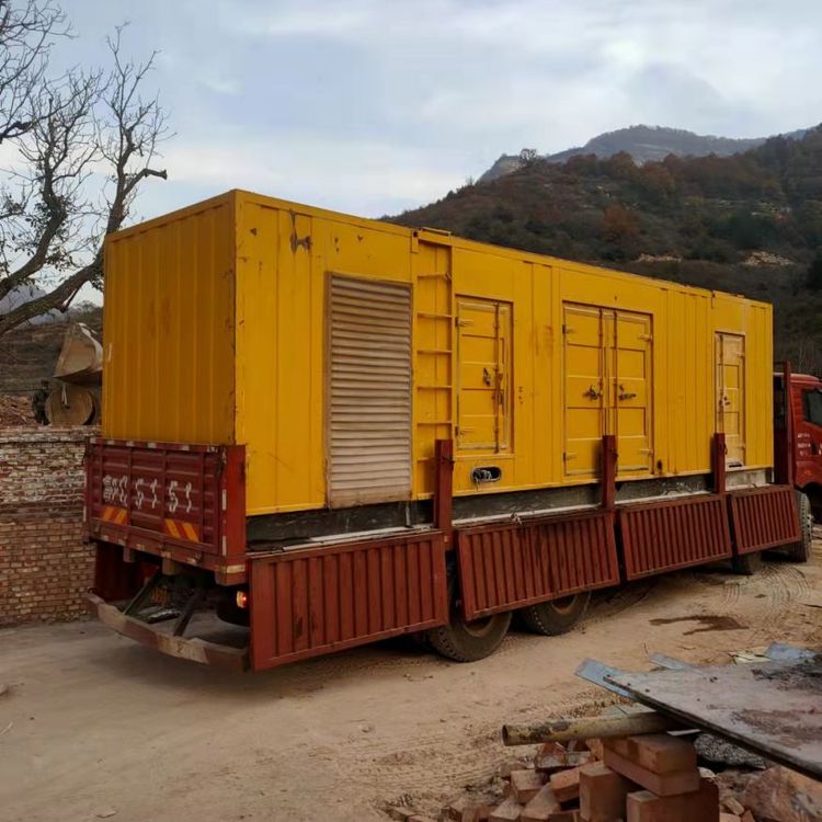磐石200kW 发电机组在带电阻性负载时，输出功率会受到哪些因素的影响？