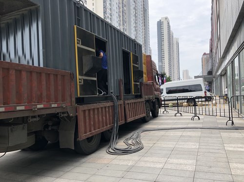 磐石柴油发电机空气滤清器在不同季节的更换周期是否有差异？